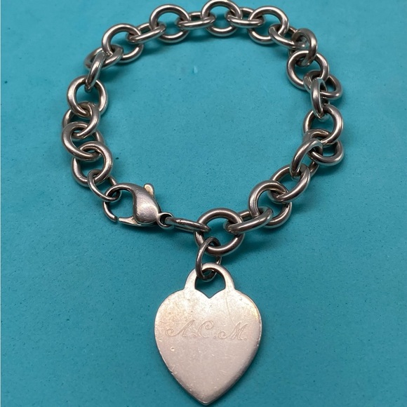 Tiffany & Co. 925 Sterling Silver Heart Tag Charm Chunky Bracelet - Picture 3 of 4